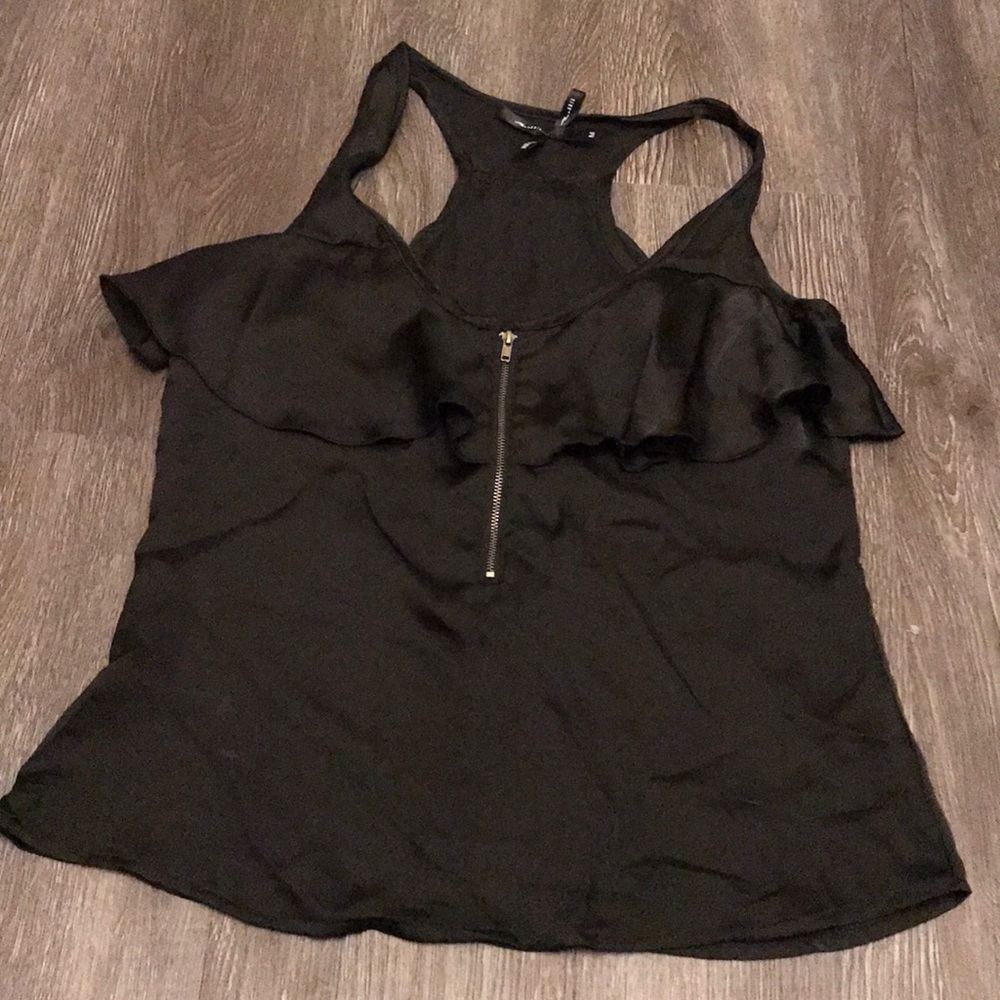 Ali & Kris zip top
